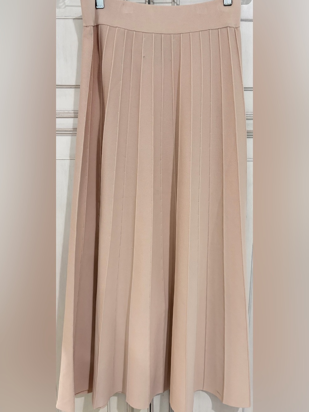 NWOT SZ M Aleeza Paris Pleated Wonder A-Line Midi Skirt in light blush - Picture 2 of 6